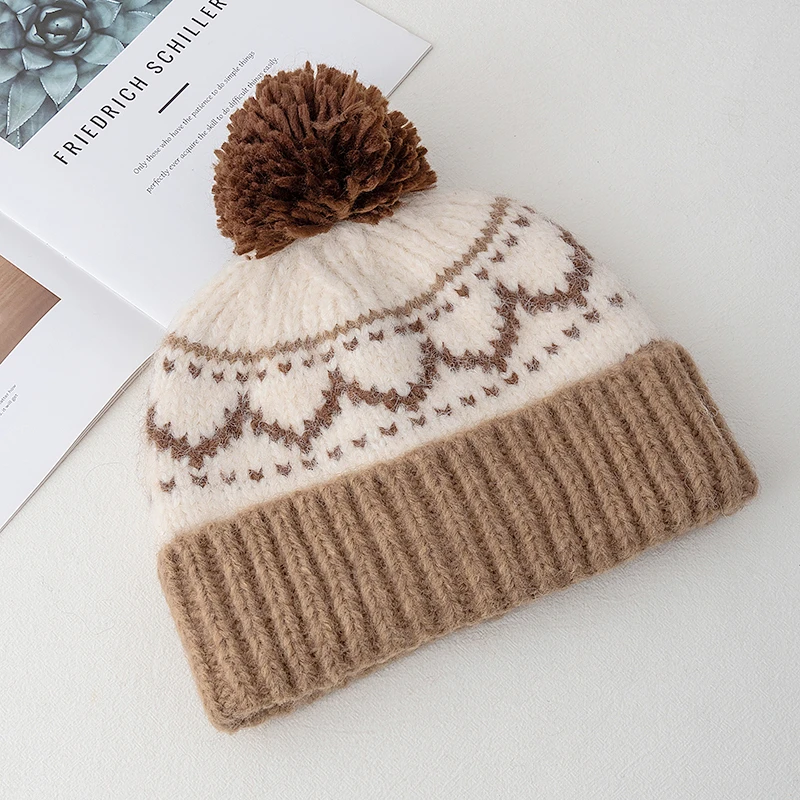Hot Sale Women Winter Pompoms Knit Hat Fashion Fur Beanie Hats For Women Winter Gift