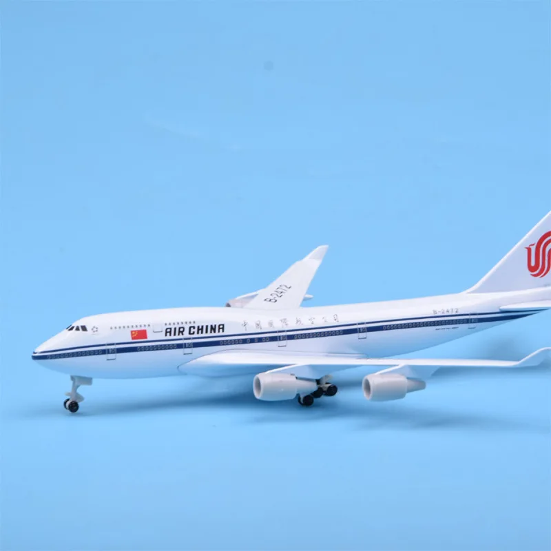 

20cm Simulation Air China Boeing 747-400 Civil Aviation Alloy Passenger Aircraft Model Display Gift Collection