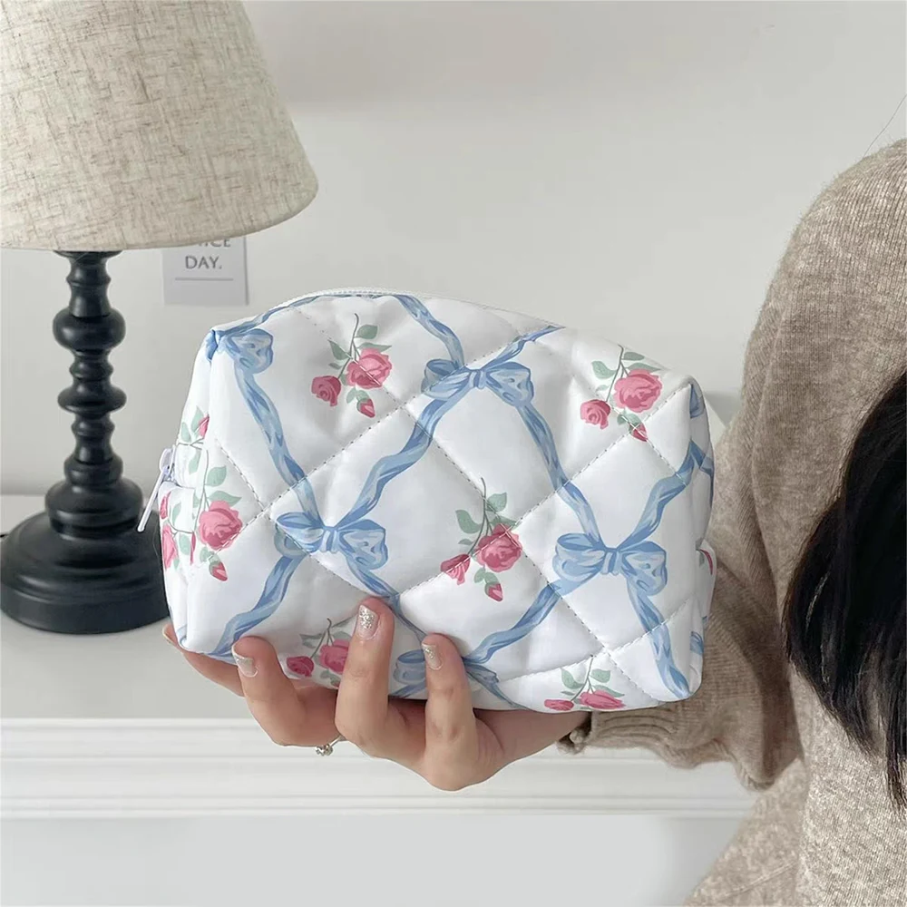 

New Large Size Cosmetics Storage Bag Portable Washing Bag Bow Rose Makeup Pouch Gift Clutch Bag Travel Storage Bag Women