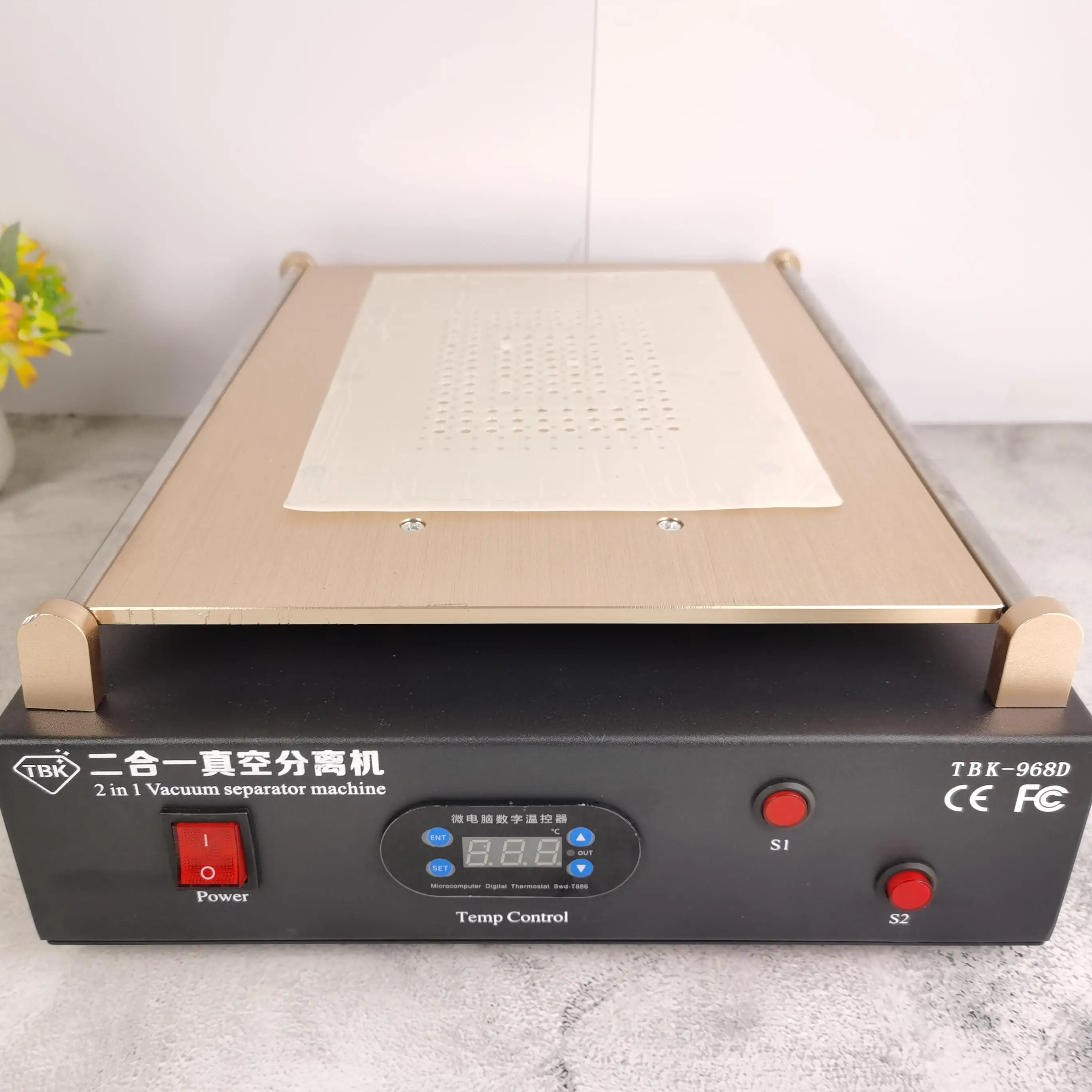 TBK 968D Встроенный вакуумный 19-дюймовый