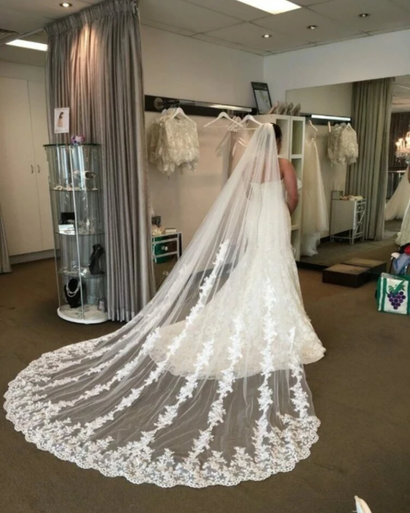 White Off-White Ivory Bridal Veil 3M 3.5M 4M 5M Cathedral Long Veil Lace Wedding with Metal Comb Wedding Accessories