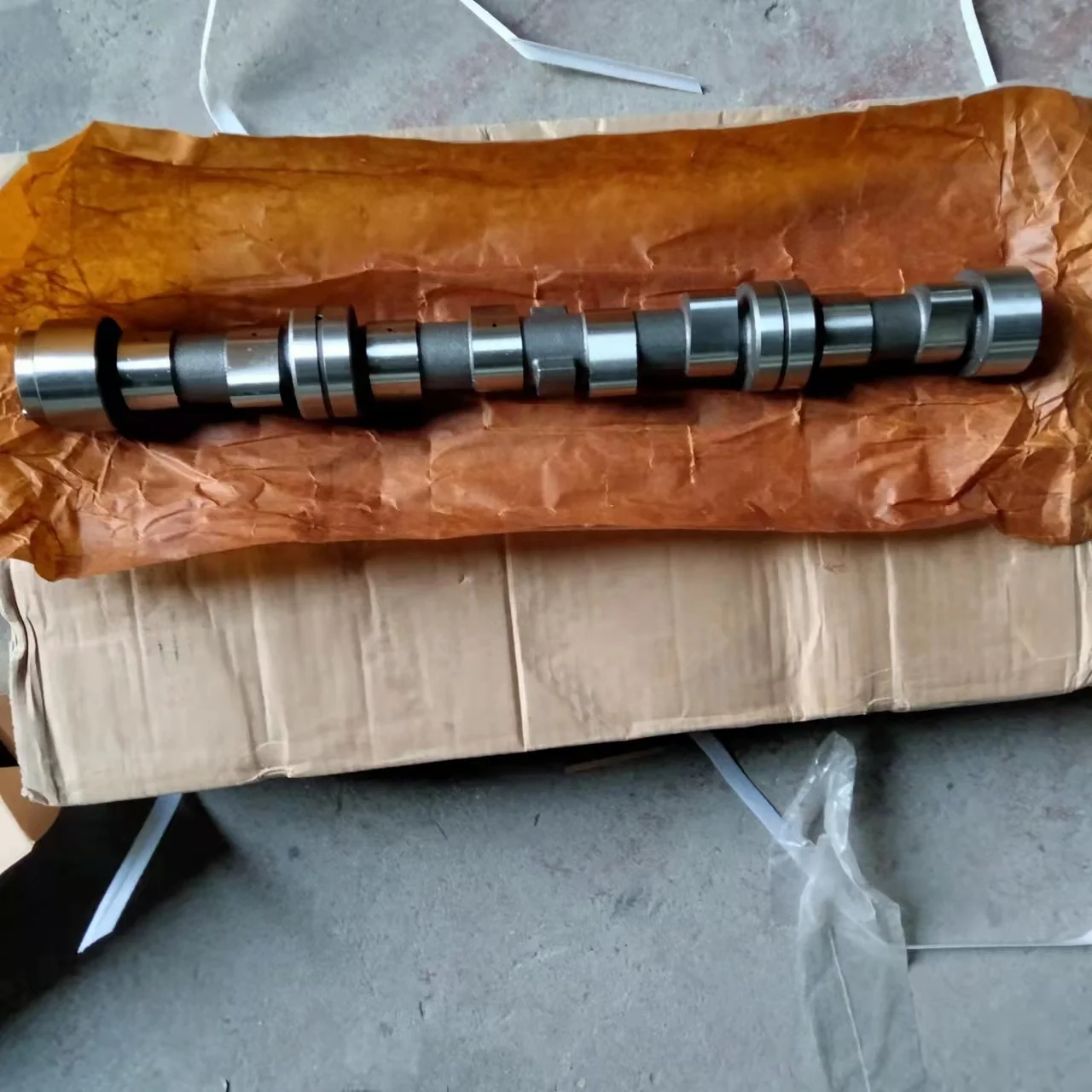 닛산 바네트용 새 브랜드 Ld20 캠샤프트 OEM 13001-23000
