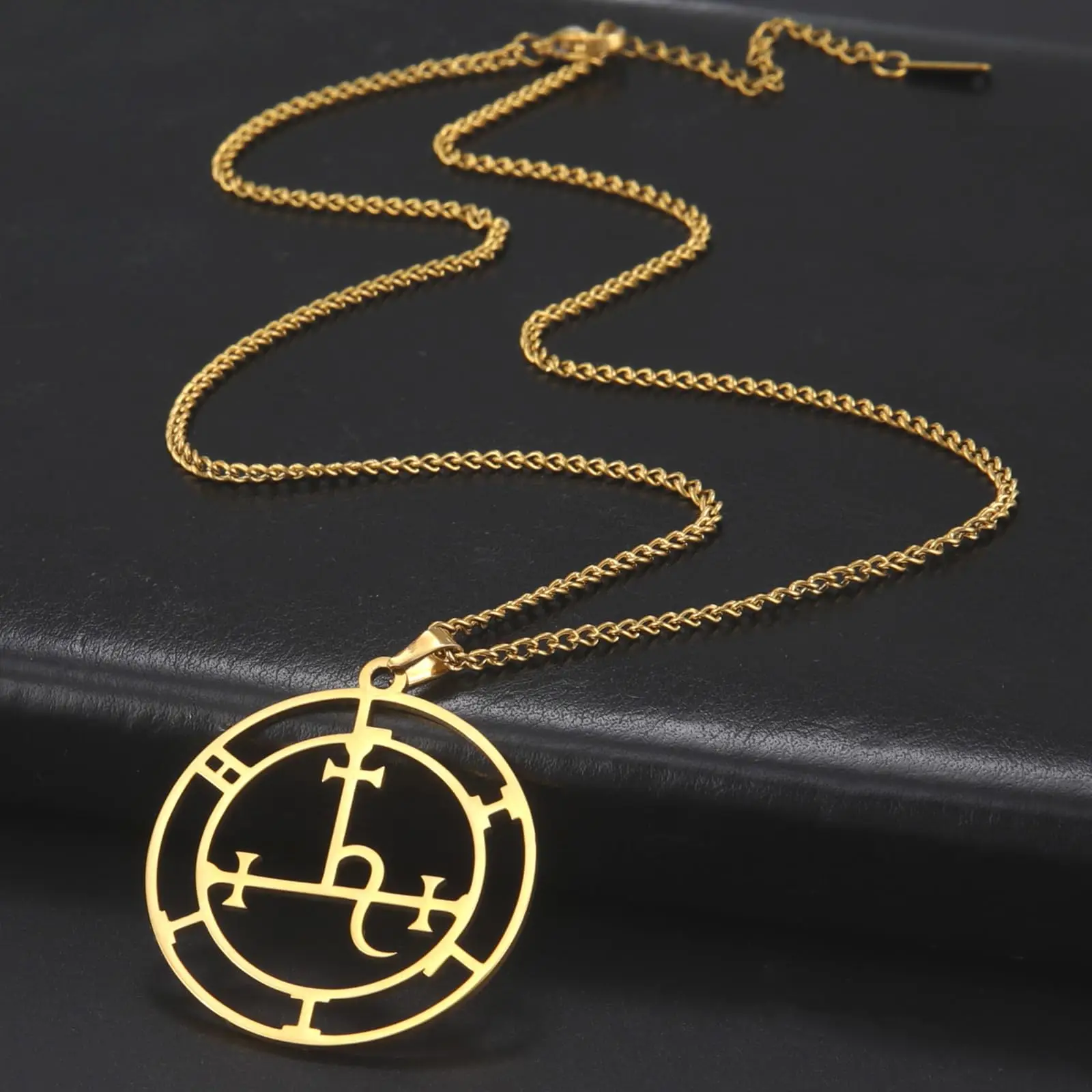VASSAGO Mystic Lilith Goddess Pendant - Wiccan Jewelry