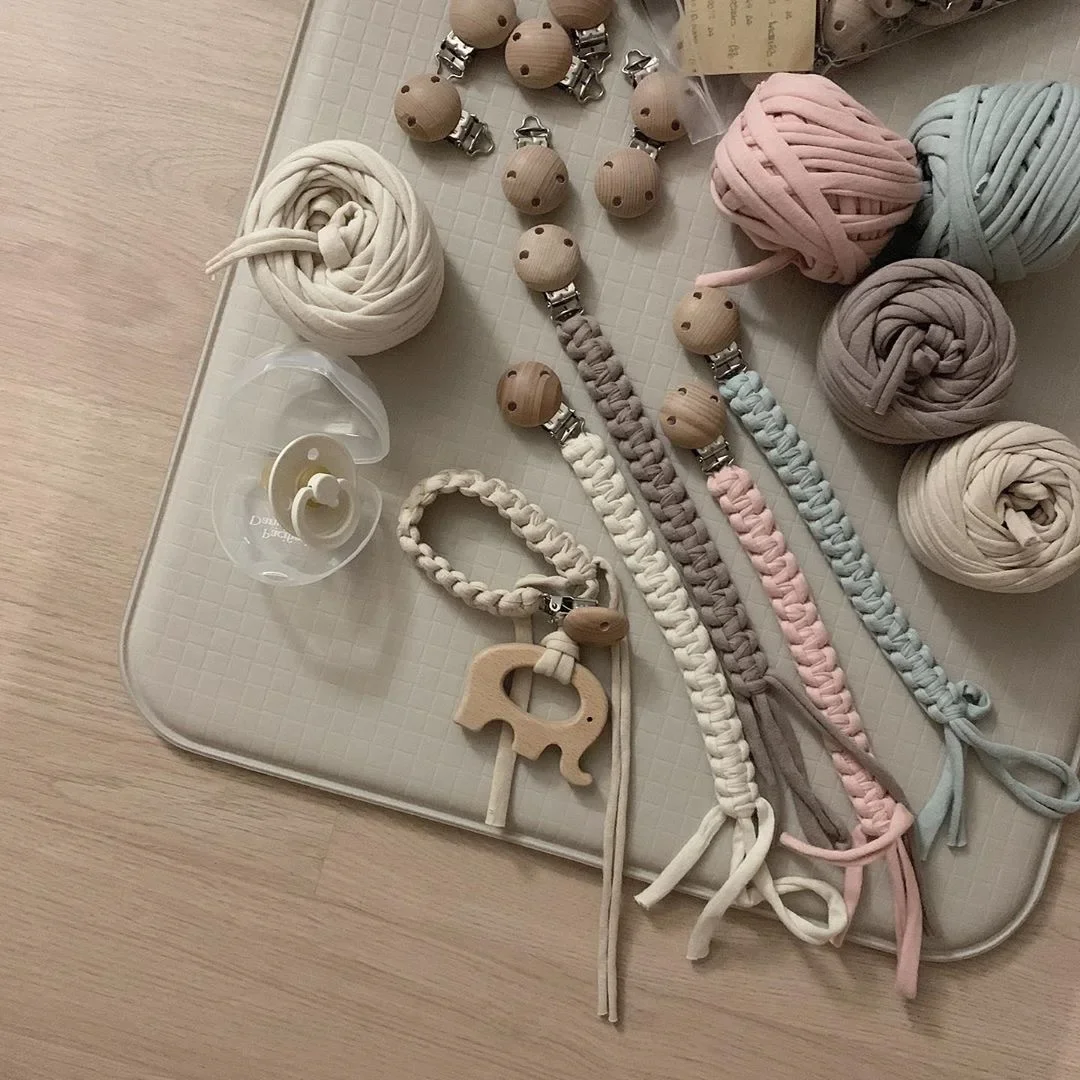 Baby Pacifier Clips Chain Handmade Crochet Newborn Anti-drop Soother Chains Nipple Dummy Holder Clip pacifier chain pacifier clip pacifier accessories