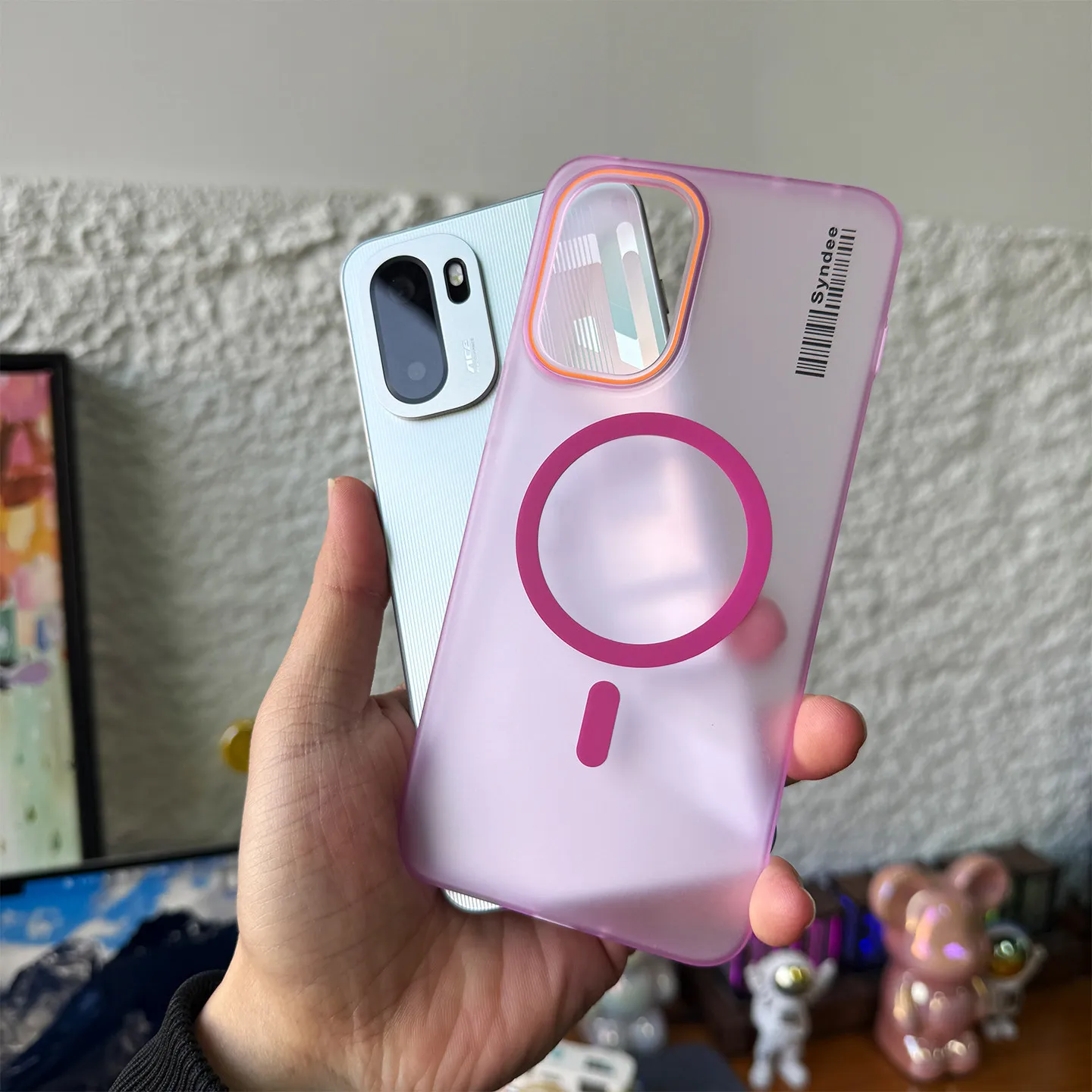 Ultra-Thin Frosted Magnetic Transparent Case - Shockproof Bumper Cover