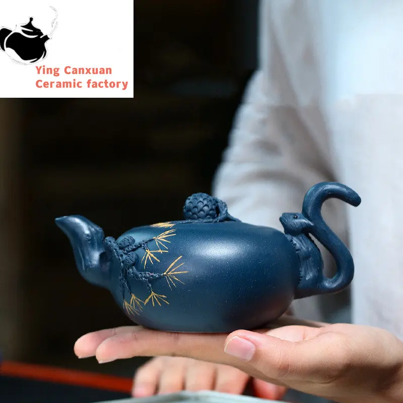 

Chinese Yixing tea pots Purple Clay Teapot beauty kettle Raw ore Azure mud Handmade Teaware Tie Guanyin Tea Ceremony Gifts 240ml