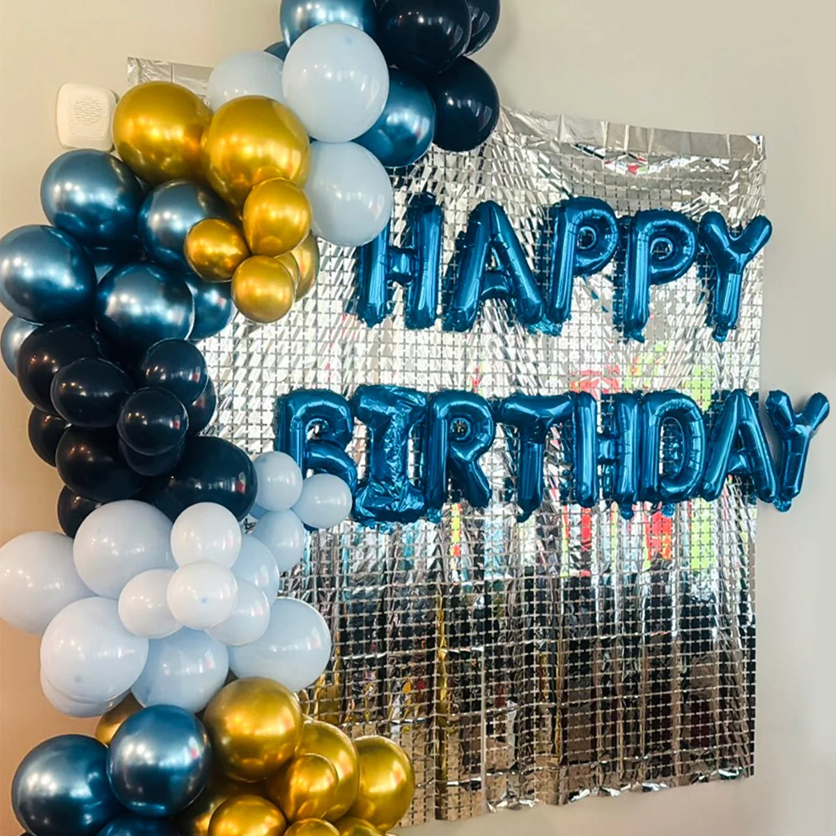 Description Picture 2 of itemParty Backdrop Metallic Foil Fringe Tinsel Curtain Adult Kids Birthday Party Wedding Decoration Baby Shower Favor Supplies