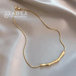 Elegant Gold-Tone Stainless Steel Collarbone Necklace (Gold-color)