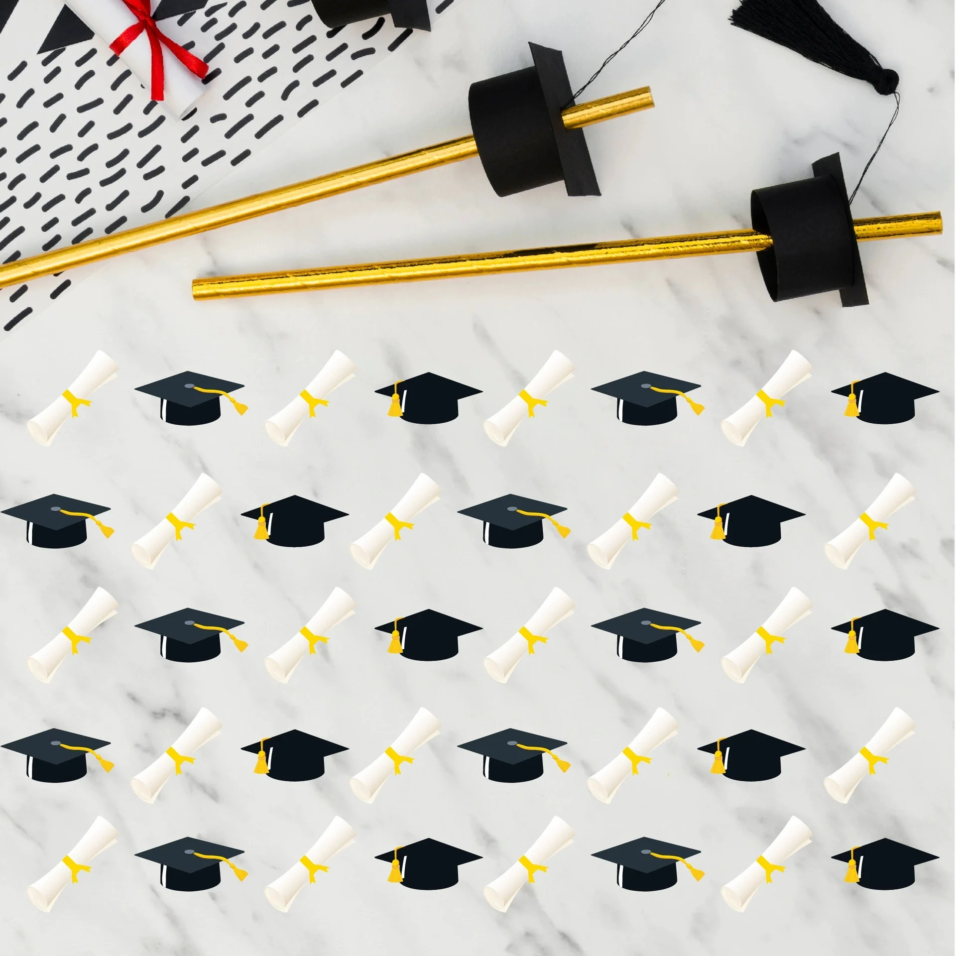 100-Pack Graduation Cap Confetti, Black Paper Decoration for Graduation Party Supplies，for Decorating Tables And As Photo Props