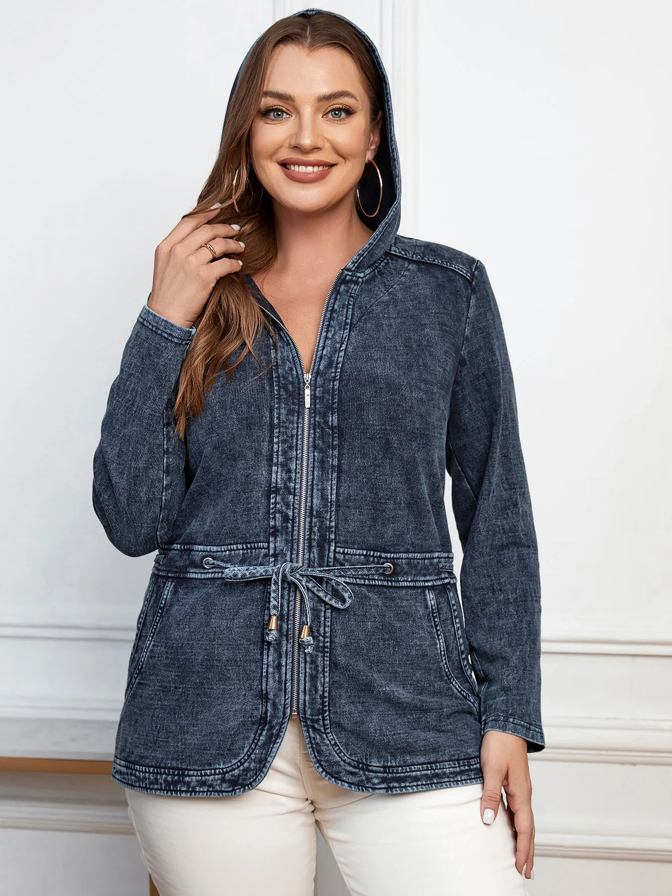 LIH HUA Women's Plus Size Denim Jacket Women's Casual High End Stretch Knit Denim Jacket with Shoulder Pads Denim Jacket