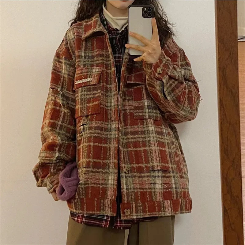 2023 New Coat Women's Spring Autumn Small Fragrance Coat Mid length American Retro Design Sense Jacket Commuter for Men Women V4