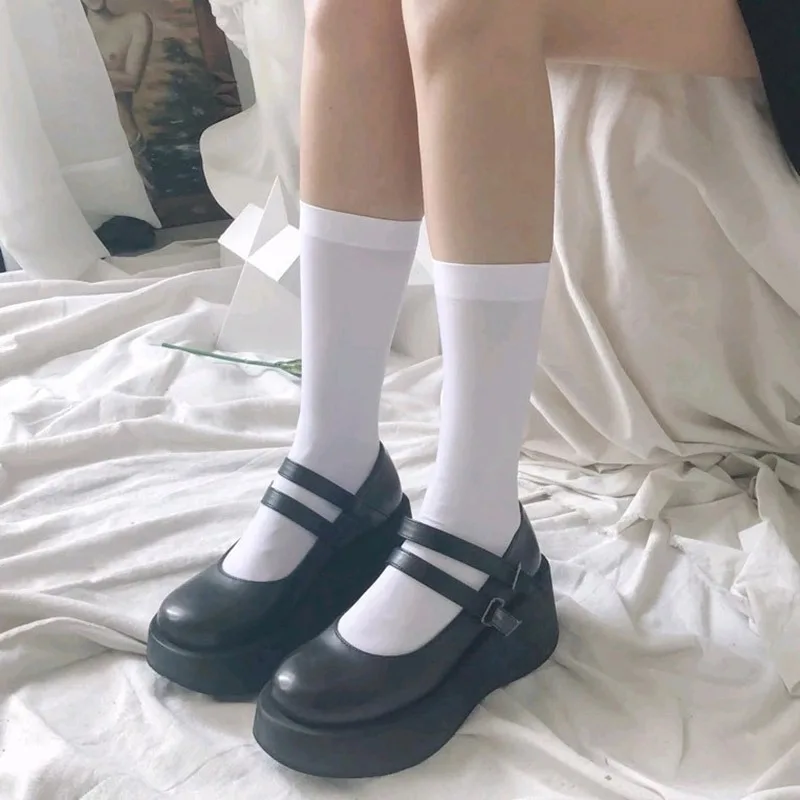 Рисунок 6 - Черные и белые носки JK Lolita