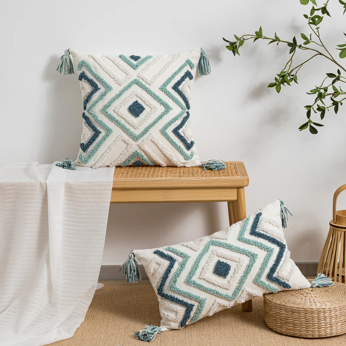 Geometric Bohemian-style Throw Pillow Cover with a Modern and Simple Design, Suitable for Sofas in Daily Bedrooms, Living Rooms