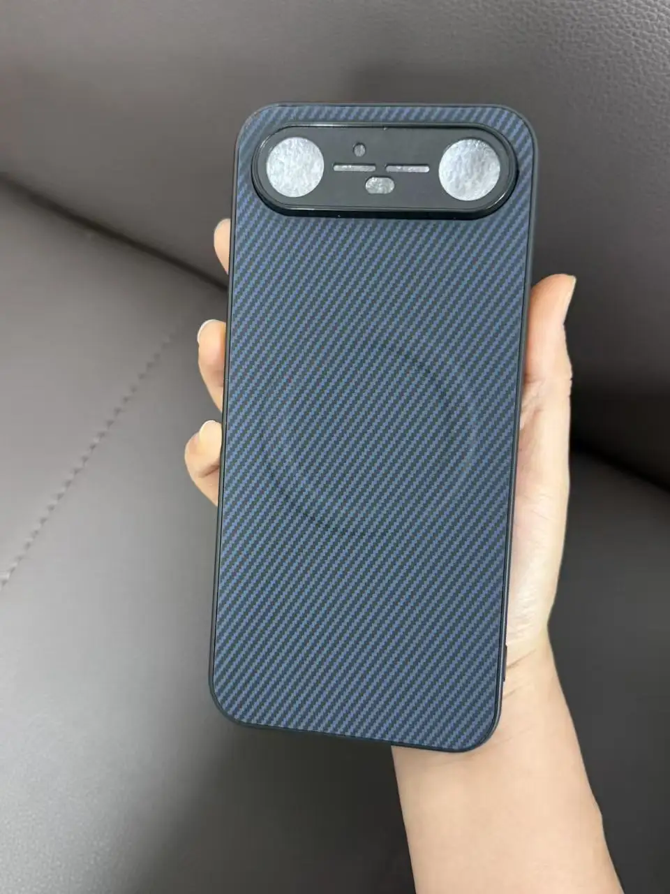 Premium Magnetic Carbon Fiber Textured Anti-Drop Phone Case - Skin-Feel PC Cover