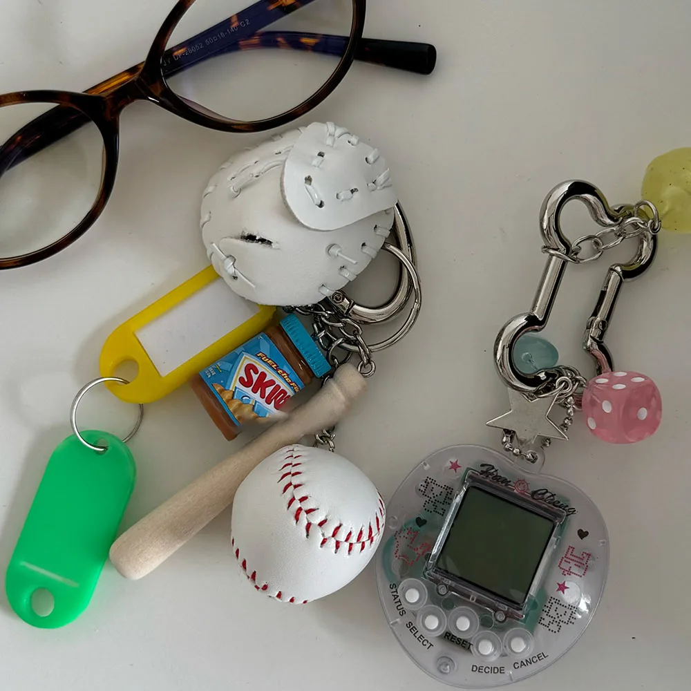 Korean Fashion Rainbow Game Console Bone Keychain Kawaii Harajuku Charm Y2K Crystal Heart Lock DIY Bag Pendant Keychain Vintage
