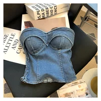 Haut court en denim sans bretelles pour femme, couleur rétro, tendance, épicé, été 2024, nouveau, doux et cool, asymétrique, nombril 6