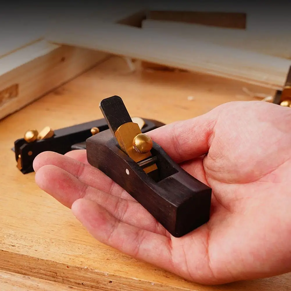 Hand Planer Carpenter Flat Planer Woodworking Trimming Tool Mini Flat Arc Bottom Pull For Home Carpenter Woodworking Tool