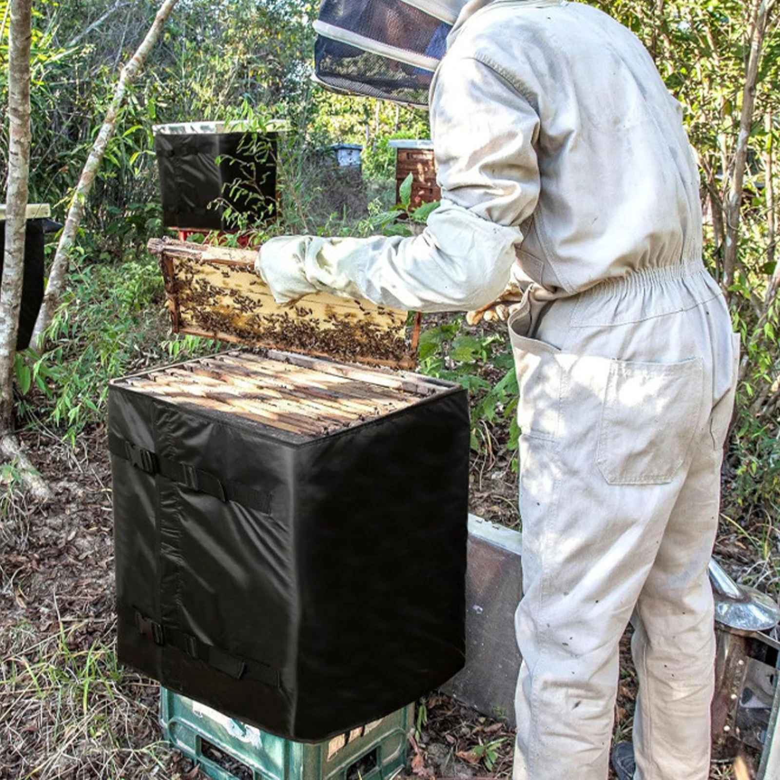 Winter Bee Hive Wrap Protection Cover Outdoor Garden Beehive Insulated Cover Reusable Windproof Beekeeper Equipment Coldproof
