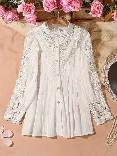 Plus size women's shirt with lace puff sleeves and lantern sleeves, solid pleated women's shirt