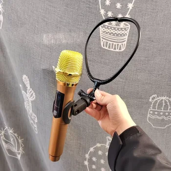 Supporto per Microfono da Collo a Mani Libere con Clip Regolabile, Realizzato in Materiale Resistente, Design Ergonomico per Artisti di Scena