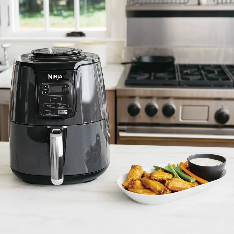 Ninja 4QT Air Fryer, Black, AF100WM 3