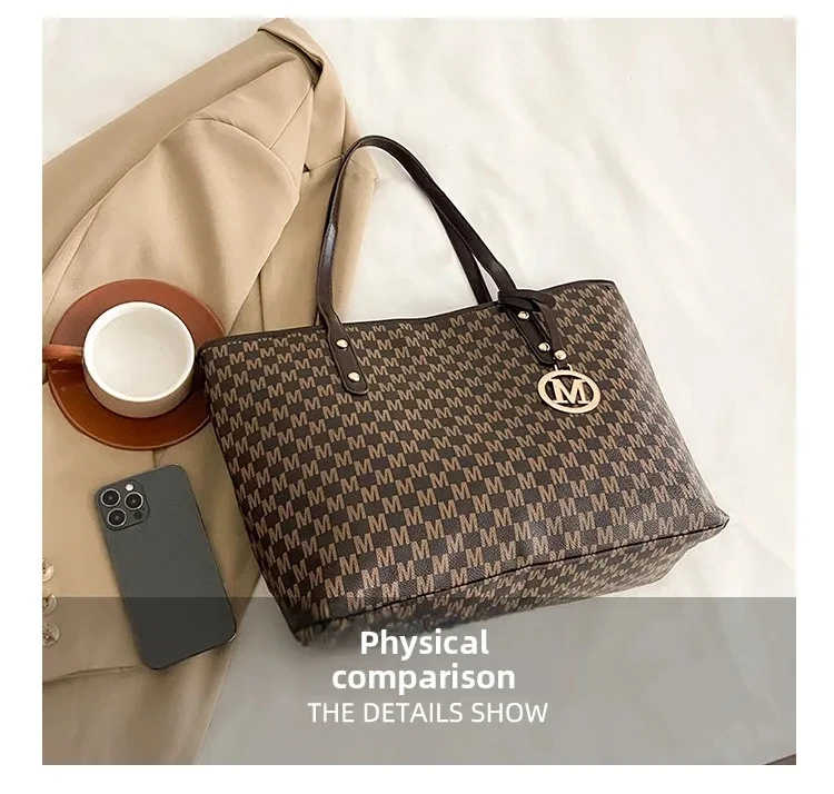 2026 New Large Capacity Women's Bag For Versatile Small Design Check Pattern Shoulder Tote Commuter Bag