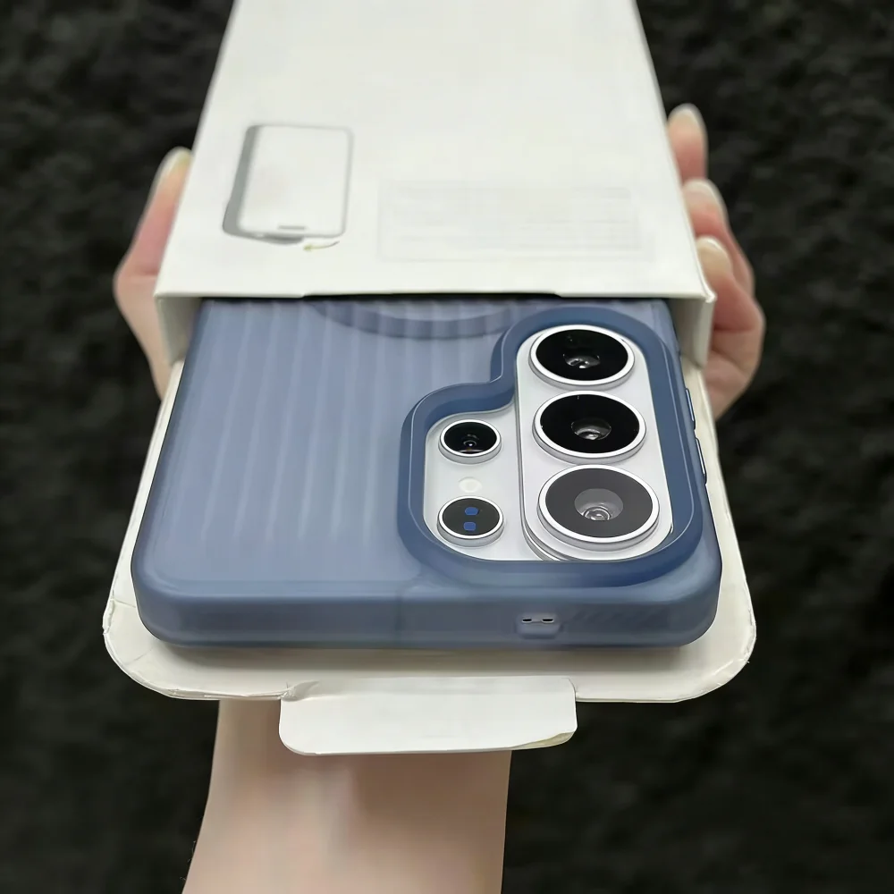 Corrugated Stripe Matte Hard Magnetic Case with MagSafe Wireless Charging Compatibility
