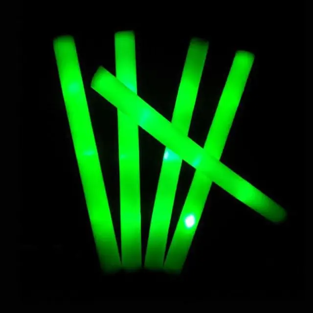 White Light Glow Sticks 20 Pcs LED Foam Sticks Glow Cheer Batons Flashing Effect Glow in the Dark Wedding Party Supplies 