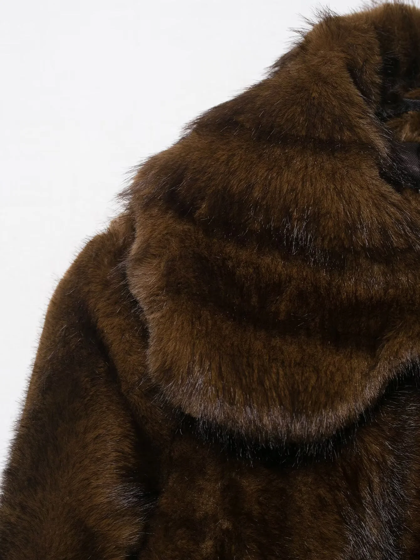 Herbst neue Damenbekleidung 2025, europäischer und amerikanischer Stil, modisches Temperament, künstliche Pelzjacke, Minirock-Set – Detail 6