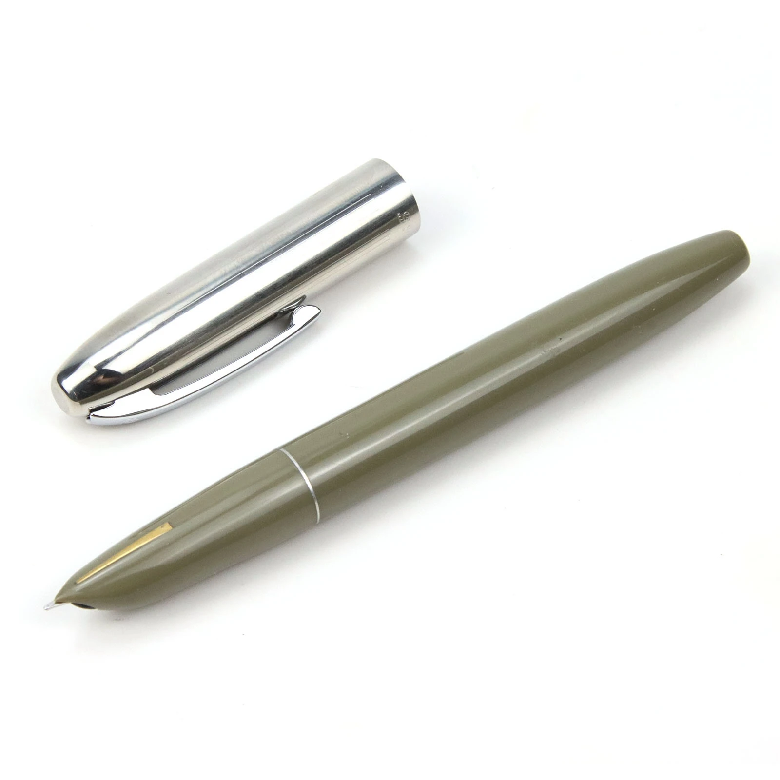 HERO 565 Fountain Pen F 0.5mm nib plastic Stationery Office School Supplies sky blue Khaki labelling Golden Ink Pens gifts