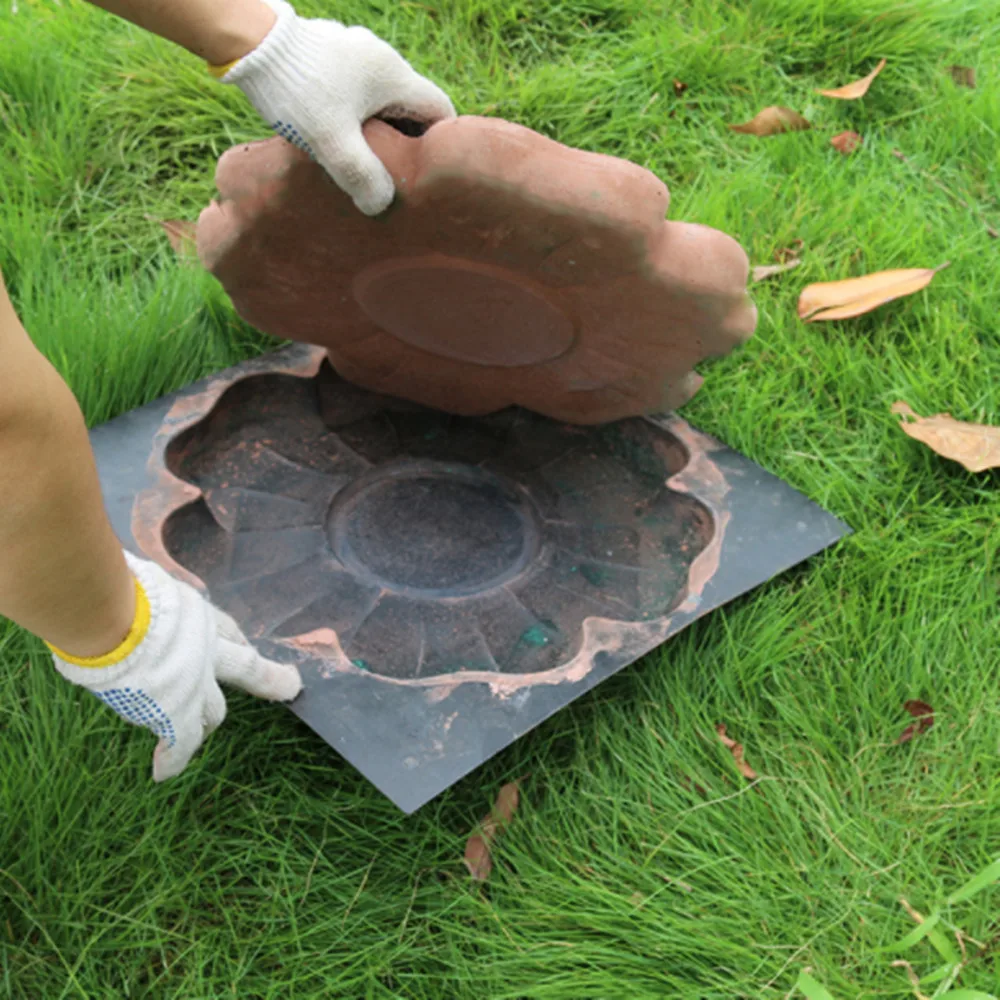 

Garden Pavement Flower Shaped Decorative Stepping Stone Mold DIY Mould Tool