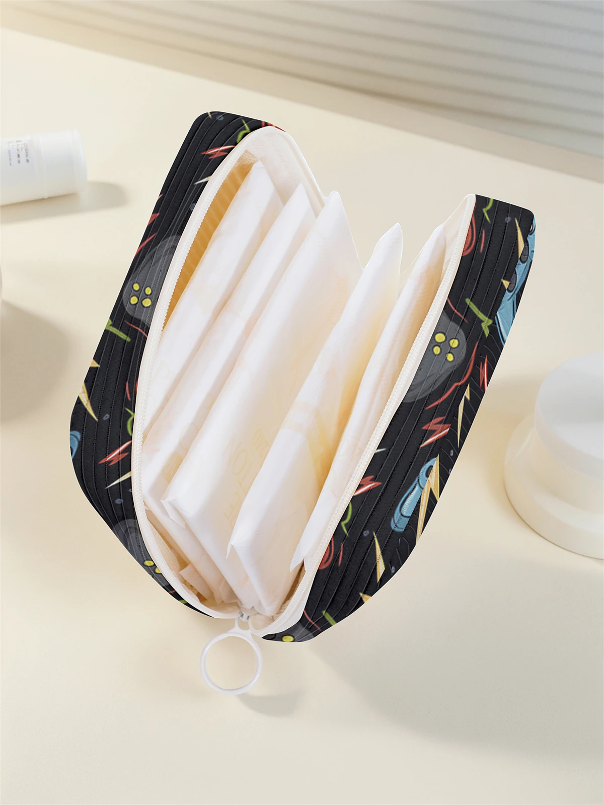 Game console pattern printed sanitary napkin storage bag, women's lightweight tissue bag, sanitary tissue bag