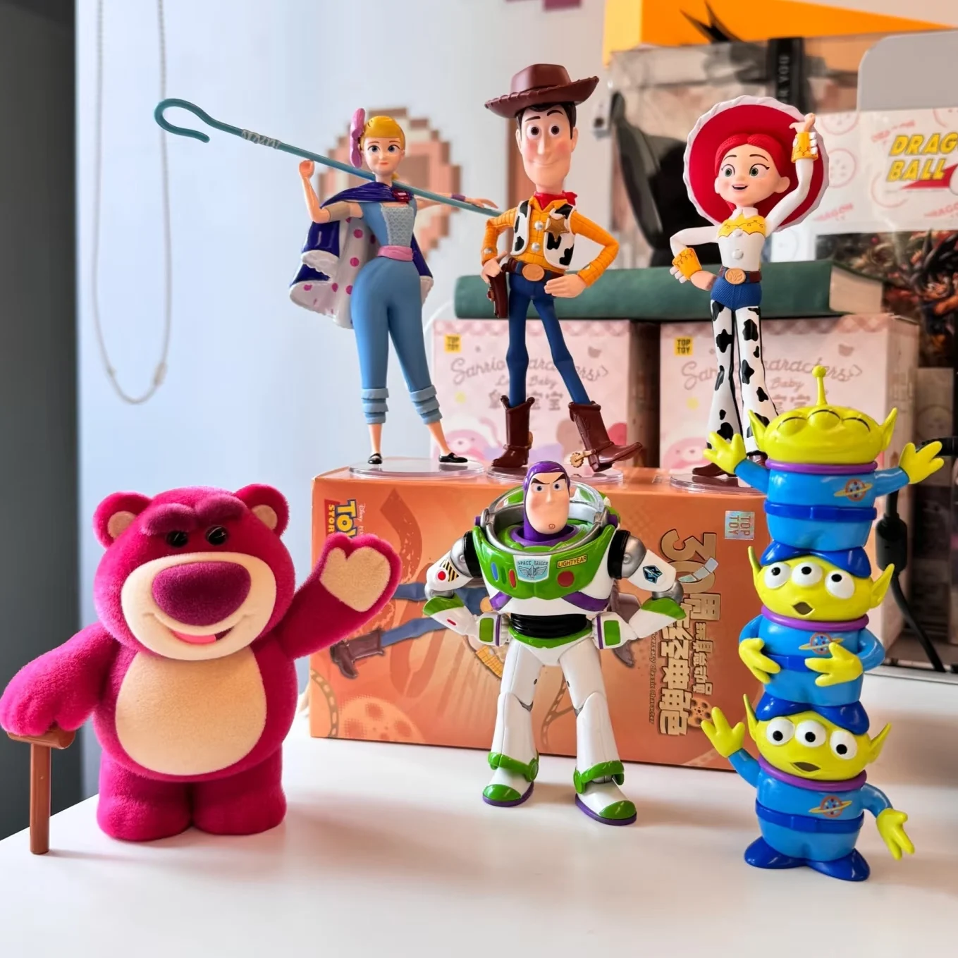 Anime Buzz And Woody Woody Personaggi Disney Toy Story Woody Doll Buzz E  Woody, image size:1359x1359