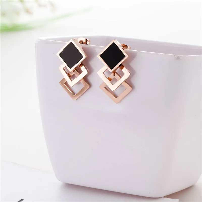 

New Titanium Steel Square Earrings Creative Fashion Personality Three Square Stud Earrings Women Rose Gold Earrings Jewelry