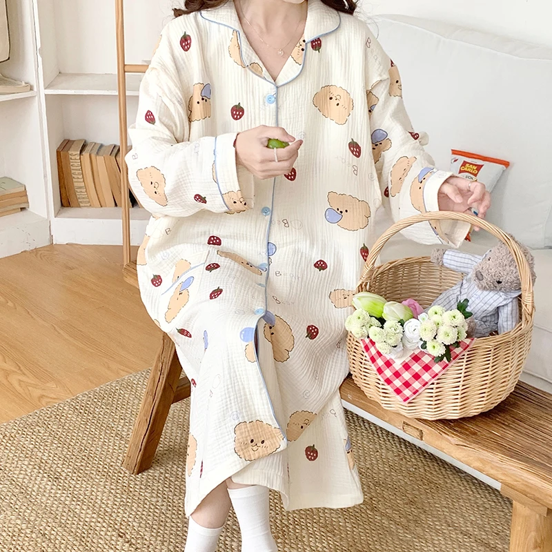 

Халат из 100% хлопка для беременных и кормящих матерей с принтом