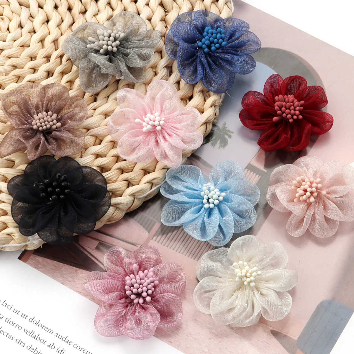 4 개/몫 Organza 수제 꽃 Stamens 색상 바느질 꽃 DIY 쥬얼리 의류 Applique 장식 용품