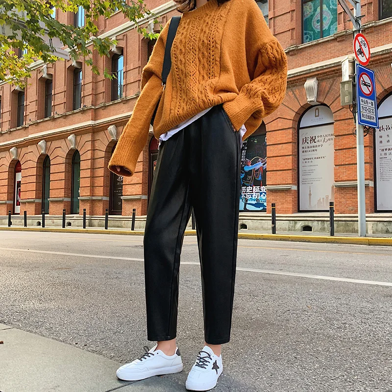 Black Faux Leather Pants Female PU Elastic Waist Harem Pants New 2023 Fall Winter Streetwear Plus Size Solid Chic Trousers Women