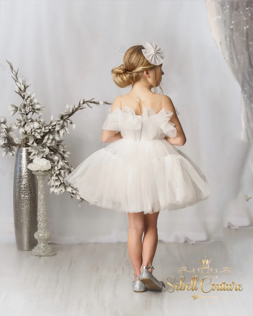 Layered Princess Flower Girl Dresses For Wedding Ivory Tiered Puffy Tulle Bow with Detachable Train Kids First Communion Gowns