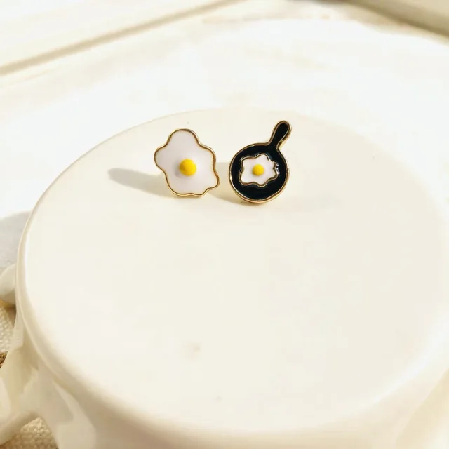 Trend Asymmetric Hollow Heart Earrings for Women 2021 Beautiful Girl Cute Party Jewelry Korean Yellow Blue Stdu Earrings Egg