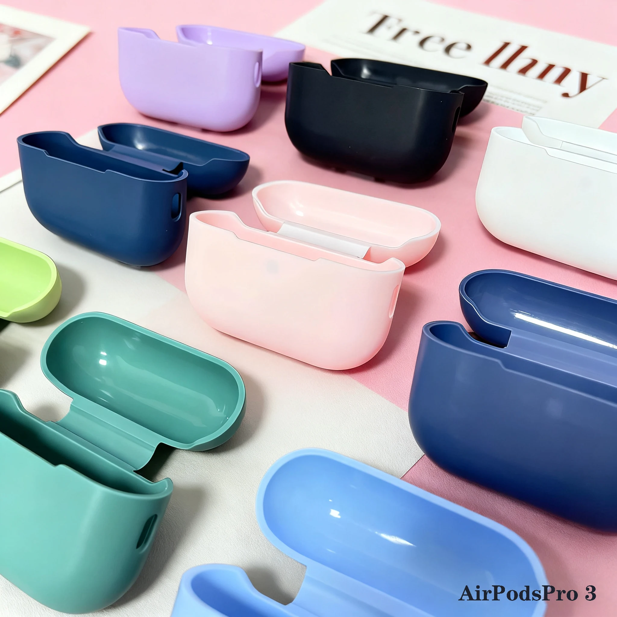 Soft Silicone Airpods Pro 3 Case with Keychain Cleaner Kit