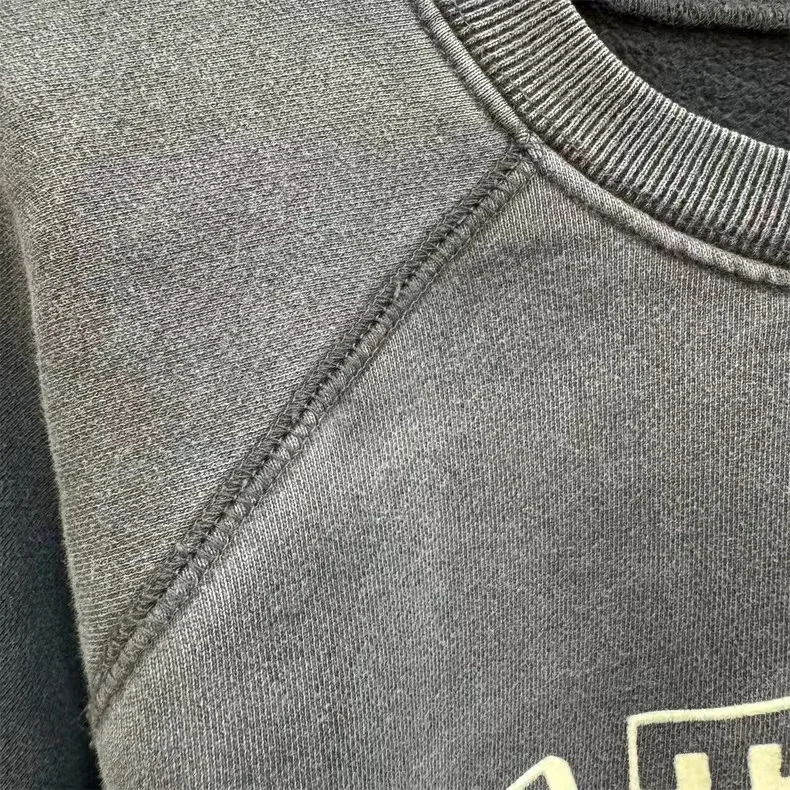 Рисунок 4 - Винтажная толстовка с круглым вырезом