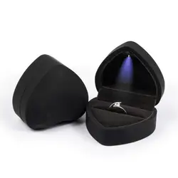 Elegant Red Wine LED Light Ring Box (Black - heart)