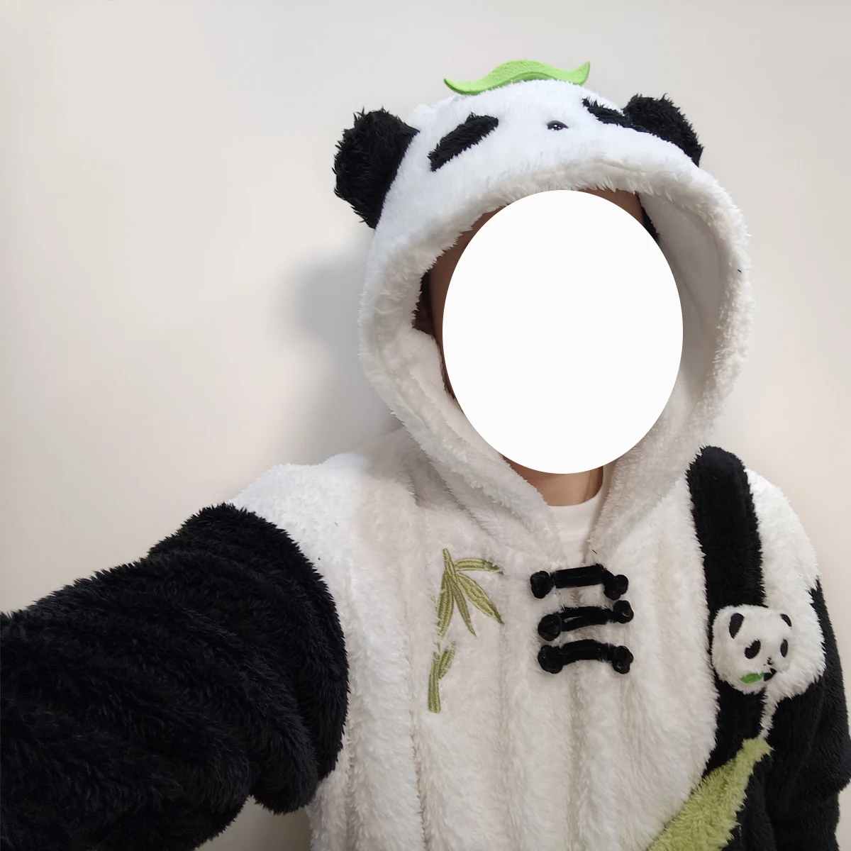 Game Love and Deepspace Cosplay Kostüm Panda Halloween Party 12