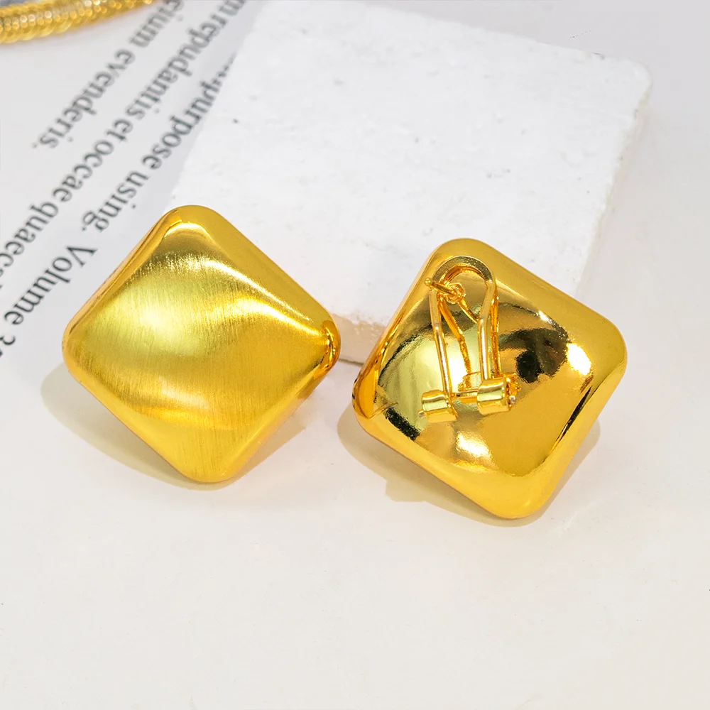 YTJX 18K Goldfarbene Quadratische Ohrringe Klobige Glatte Geometrische Hängeohrringe Gothic Punk Täglicher Schmuck Accessoires 2026 Neu – Detail 5