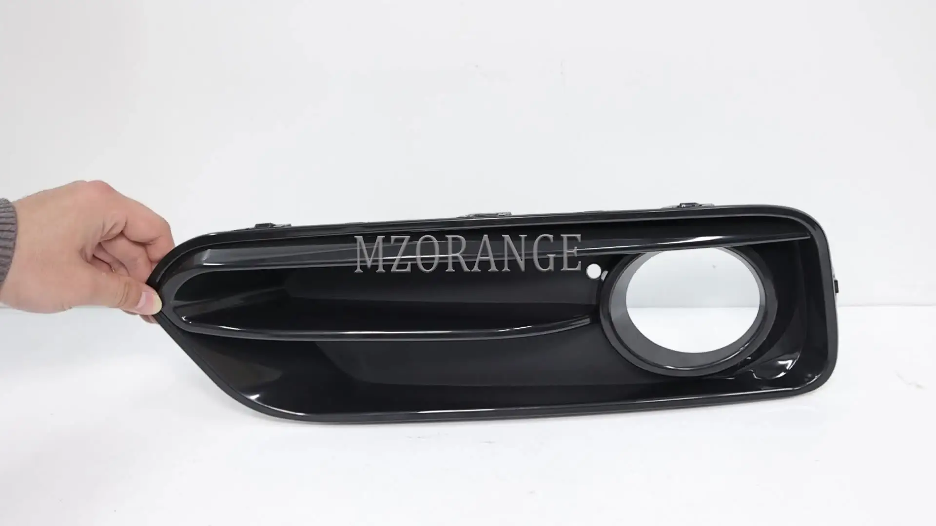 Nebelscheinwerfer Gitter Für BMW 1er F20 F21 LCI M Sport - Sportliches Design & Verbesserte Kühlung