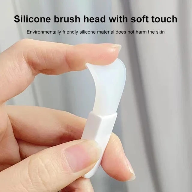 Silicone Facial Mask Brush with Spatula – Portable DIY Skincare Tool (1 or 3 Pieces)