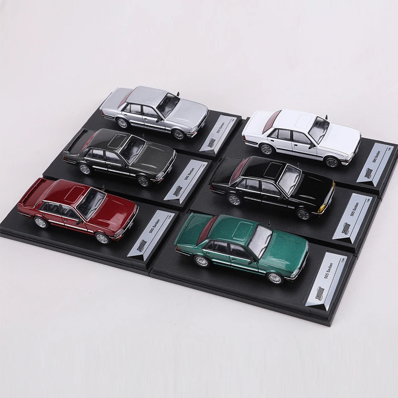 DCT 1:64 505 세단 합금 모델 자동차