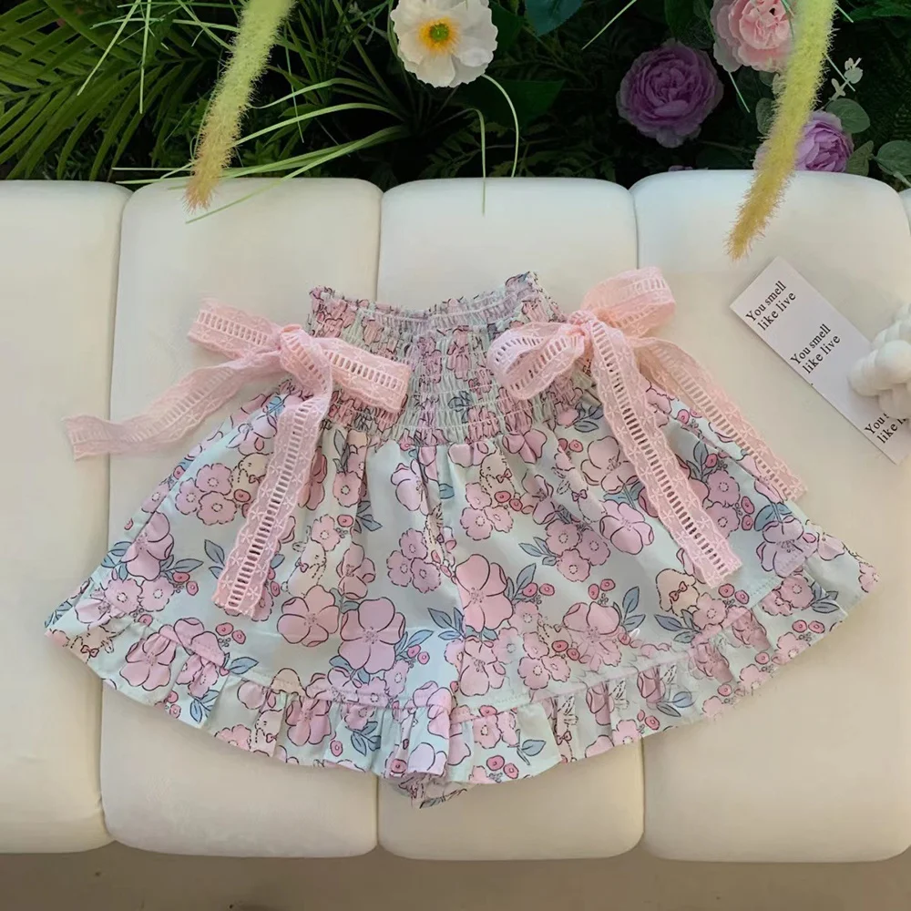 Bear Leader 2-6 anni Set di vestiti carini per bambina Top senza maniche in pizzo estivo + pantaloncini con stampa floreale con fiocco Set di due pezzi