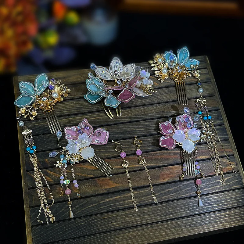 

Chinese Style Bridal Headwear Light Colored Ancient Style Showy and Elegant Bridal Hair Accessories