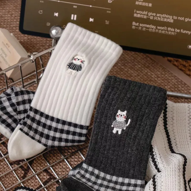 Soft Cotton Plaid Socks for Women Gray Black White